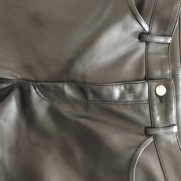 Dynamite Gisele Faux Leather Black Pants - Picture 6 of 6